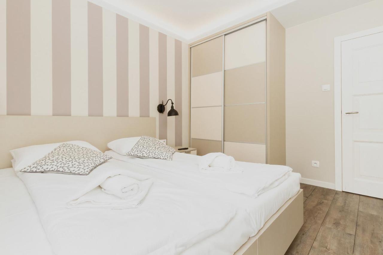 Apartments Aura Gdansk By Renters エクステリア 写真